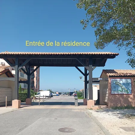 Jolie Maisonnette Dans Résidence Avec Piscine, Clim, Lave-linge, Lave-vaisselle Et Wifi Hébergement de vacances Le Barcarès