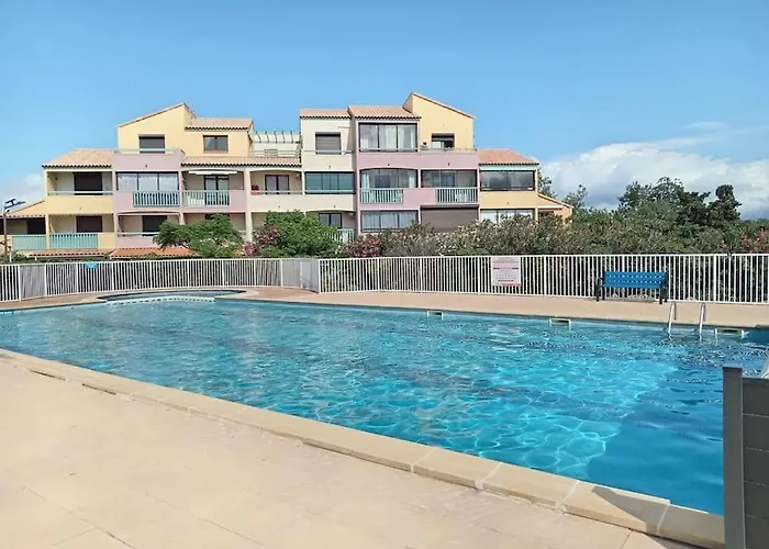 Hébergement de vacances Jolie Maisonnette Dans Résidence Avec Piscine, Clim, Lave-linge, Lave-vaisselle Et Wifi Le Barcarès