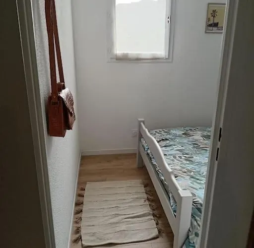 Jolie Maisonnette Dans Résidence Avec Piscine, Clim, Lave-linge, Lave-vaisselle Et Wifi * Le Barcarès